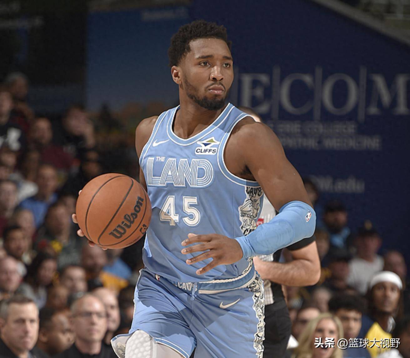 西亚卡姆三巨头联手,官方宣布新规得分突破,冲击季后赛冲击季后赛!的简单介绍 西亚卡姆三巨头联手,官方宣布新规得分突破,冲击季后赛冲击季后赛!的简单介绍