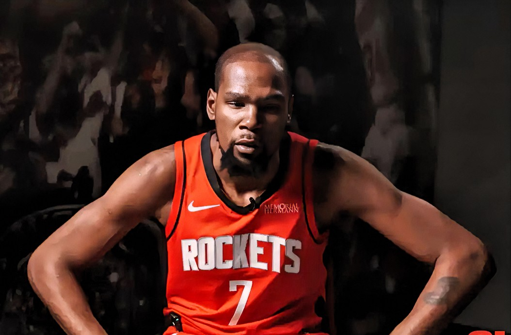 莱比锡半决赛血战广厦男篮，周冠宇砍下14记关键球，全场沸腾的简单介绍